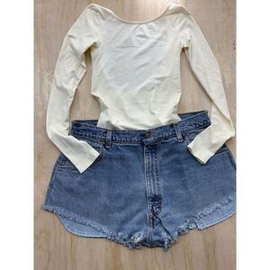 Levi’s (34”) & Free People Intimate (m/l) Bundle-Concert Ready- Cutoff Shorts